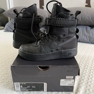 Women’s Nike SF Air Force 1 High Triple Black 2017
